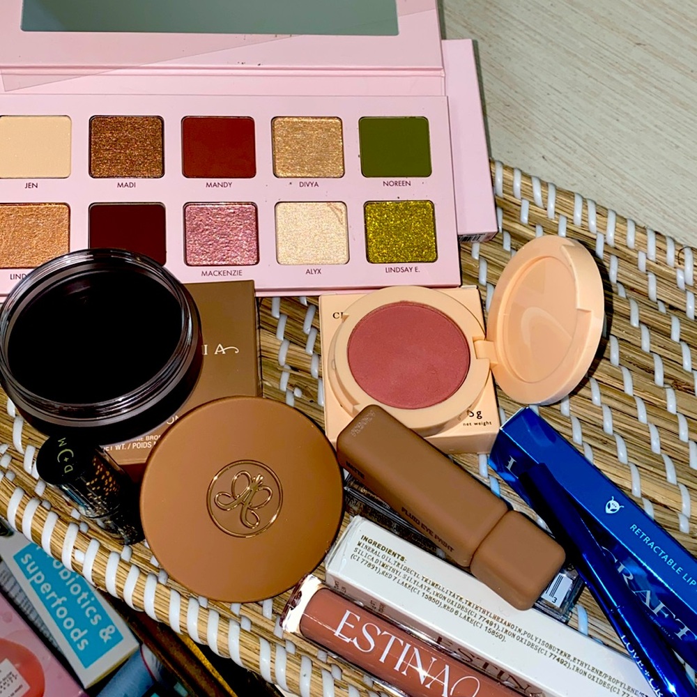Wine bronze makeup bundle